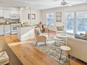 Cedar Cottage #507 Great Room