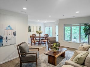 Hydrangea Living Room