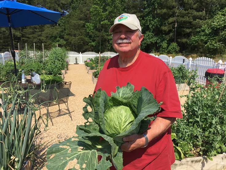National Nutrition Month: What Seniors Should Know About Nutrition Recommendations