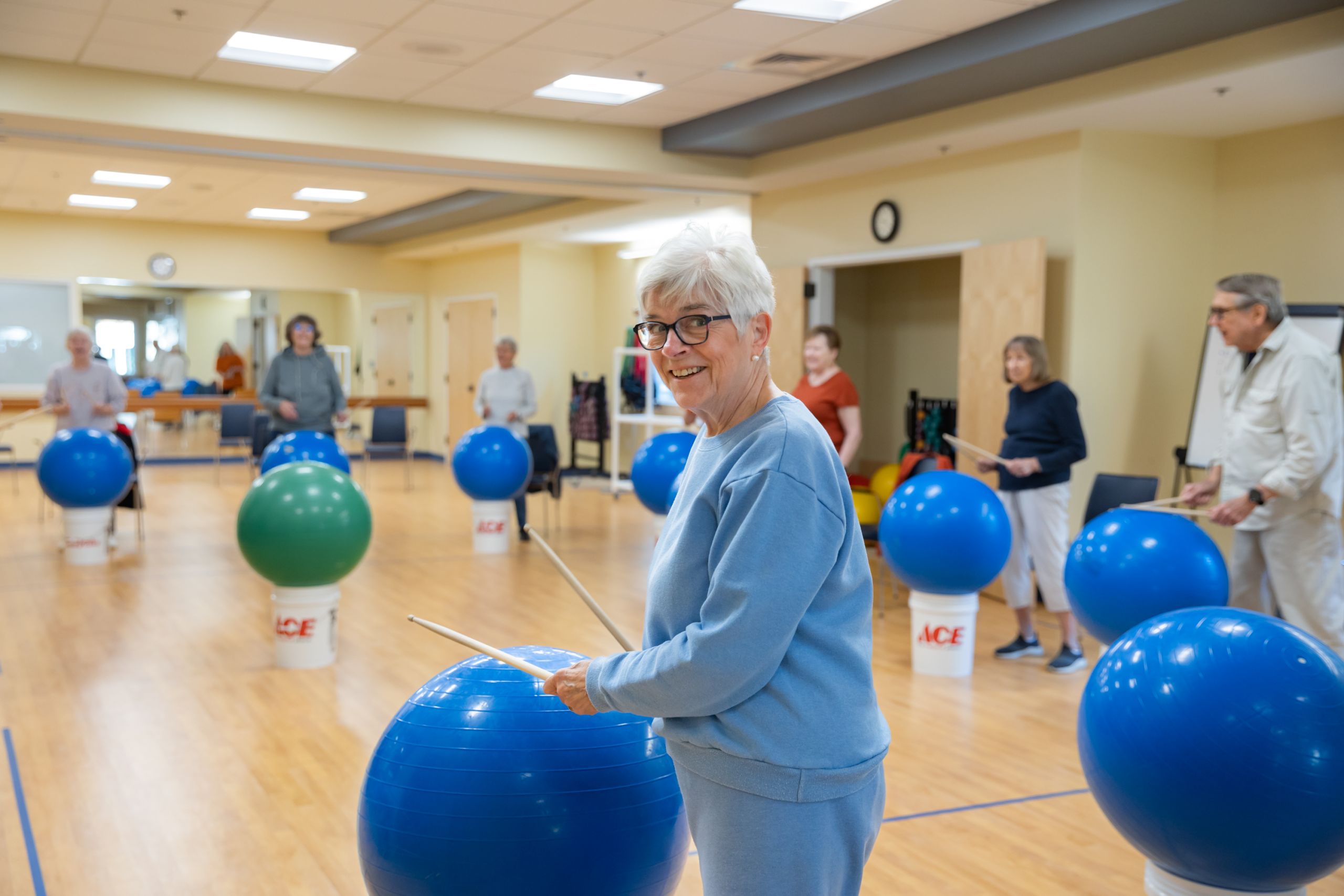Why Moving Into a Retirement Community May Be Better Than Aging in Place