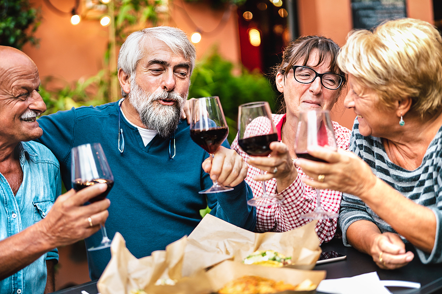 6 Ways a CCRC Simplifies Independent Living Residents’ Lives